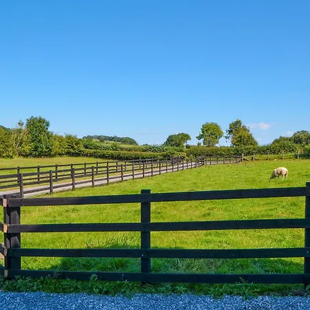 Dom wakacyjny Fieldside *